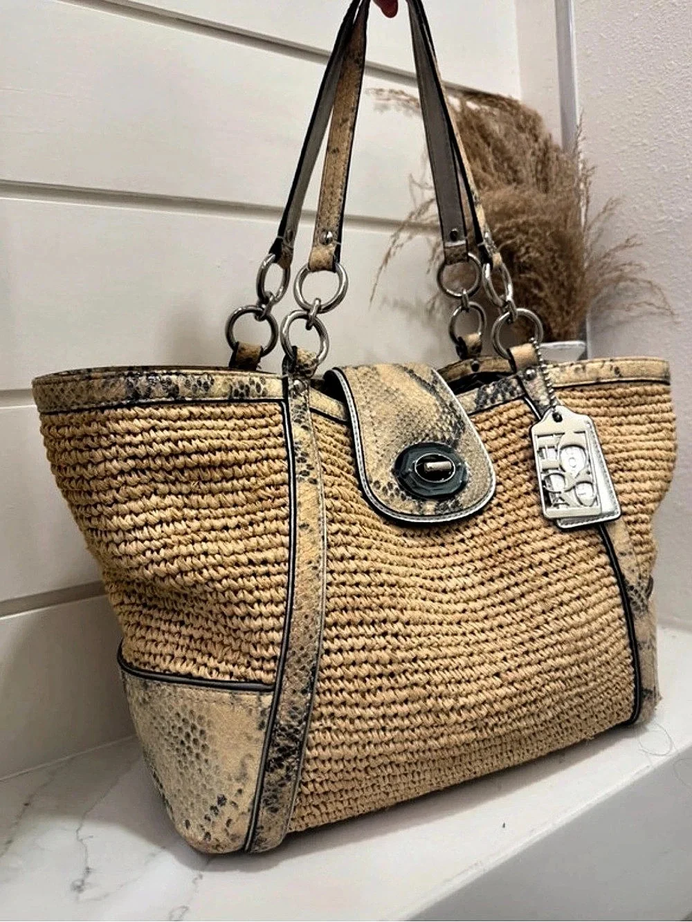 Coach tote beige leather
